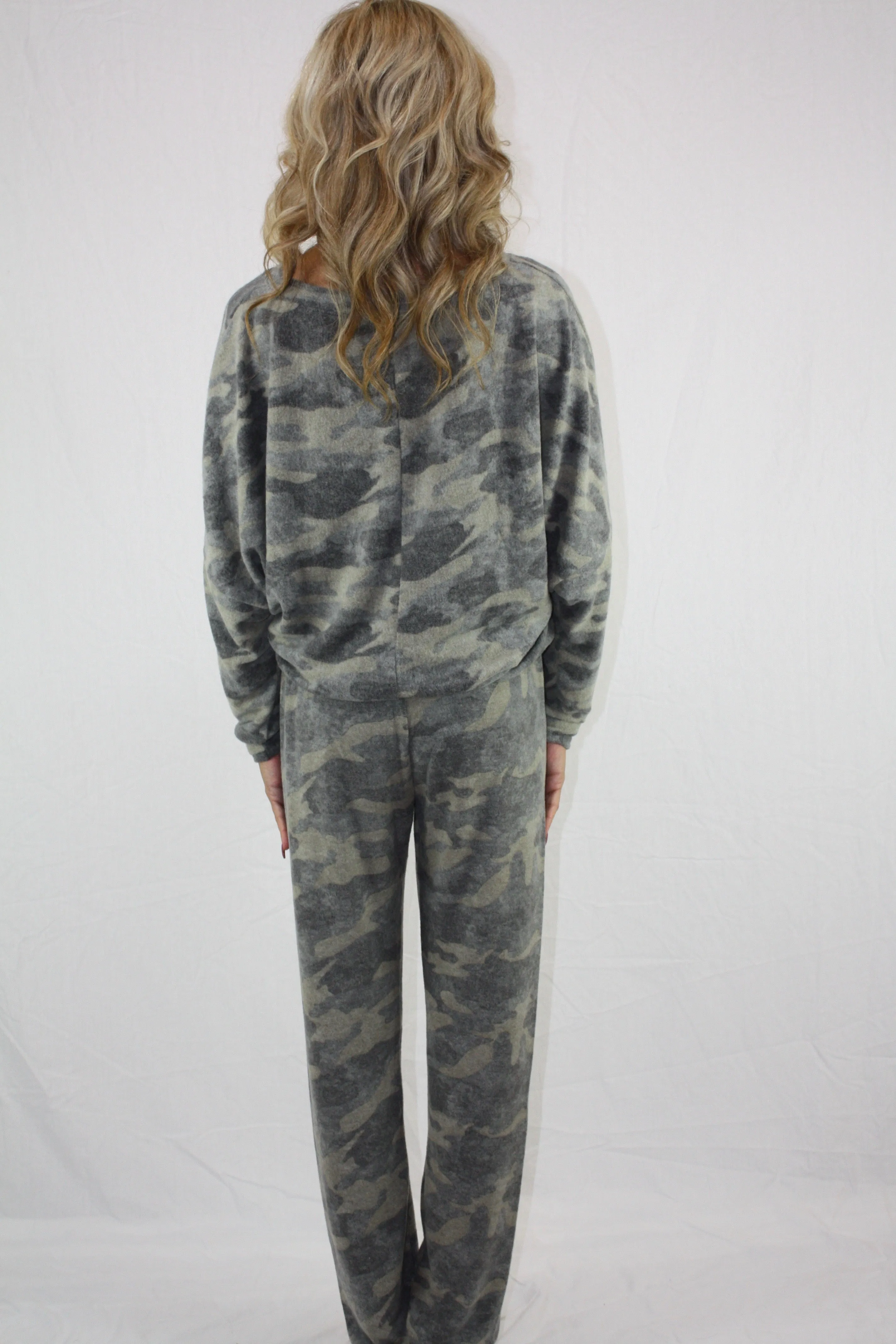 Grey Camo No Hoodie Set